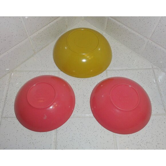Vintage Pink & Mustard Yellow Sun Valley Melmac Snack Bowl Set of 3 mcm serving - Picture 8 of 10